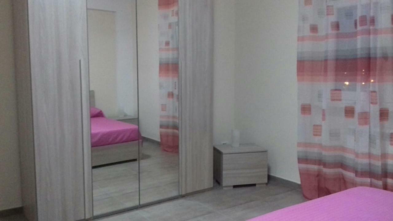 Ferienwohnung Palazzo Del Mare Neapel Exterior foto